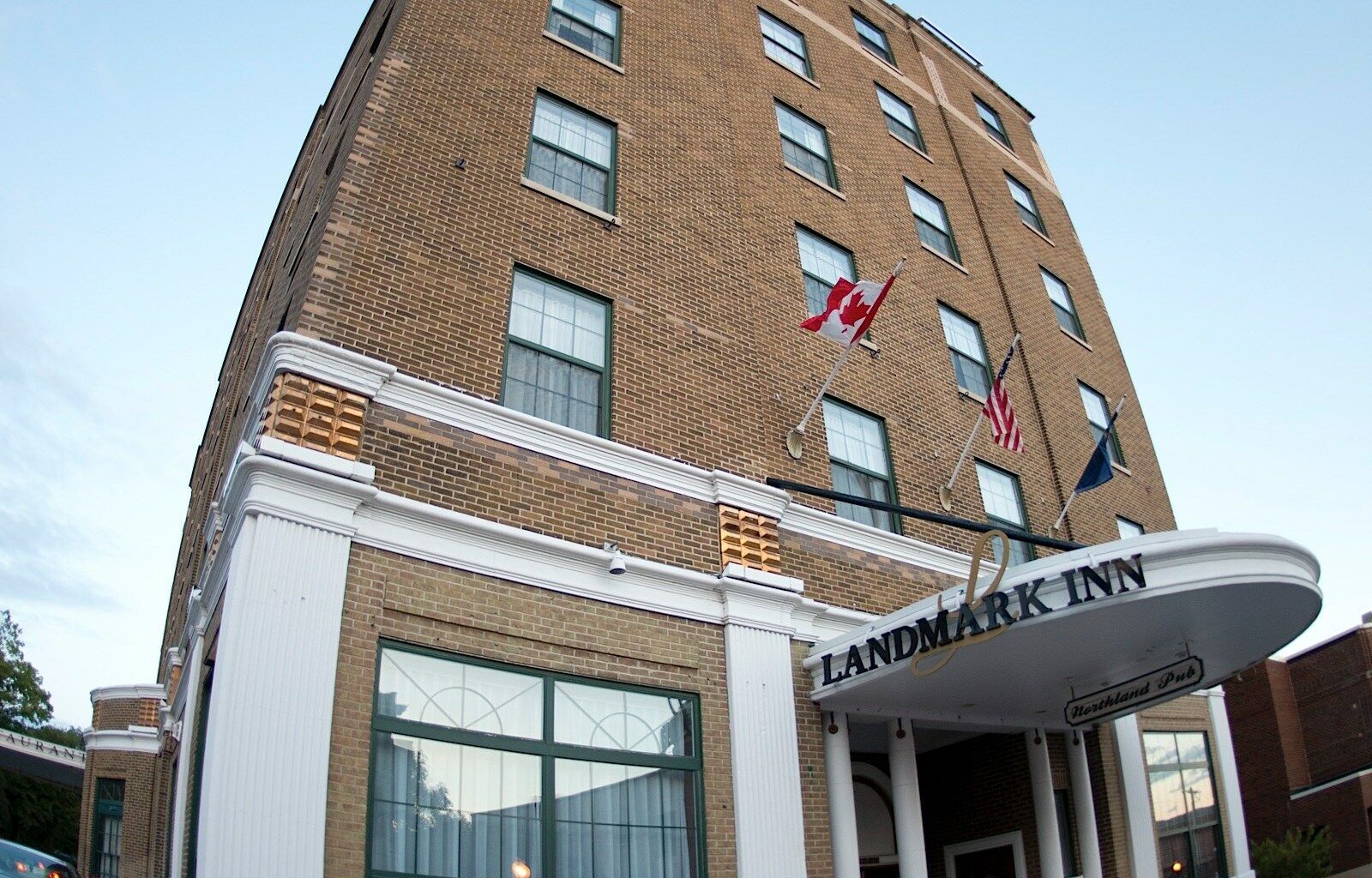Landmark Inn Marquette Exteriör bild